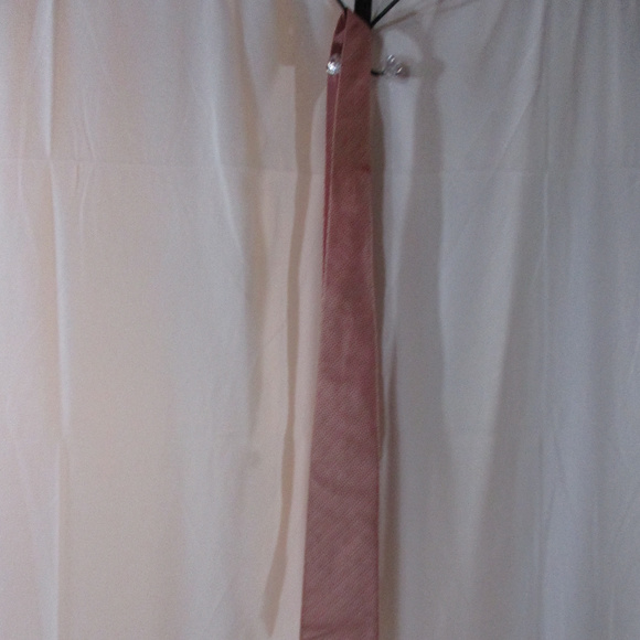 T.M Lewin Luxury Silk Tie - Picture 1 of 4